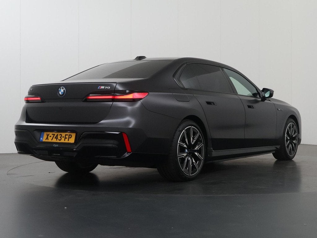 BMW i7 M70 xDrive 106 kWh | SOH 97% | M-Pakket | Iconic Glow, Auto's, BMW, Automaat, Lichtsensor, Gebruikt, 106 kWh