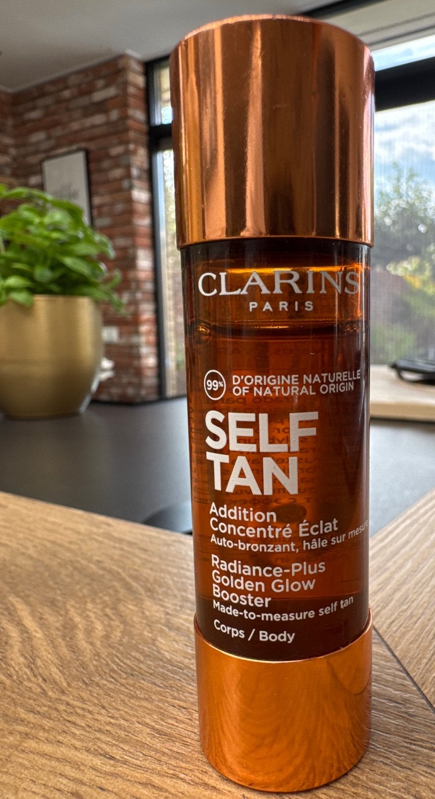 Clarins Self Tan Radiance-Plus Golden Glow Booster, Ophalen of Verzenden, Nieuw, Overige typen