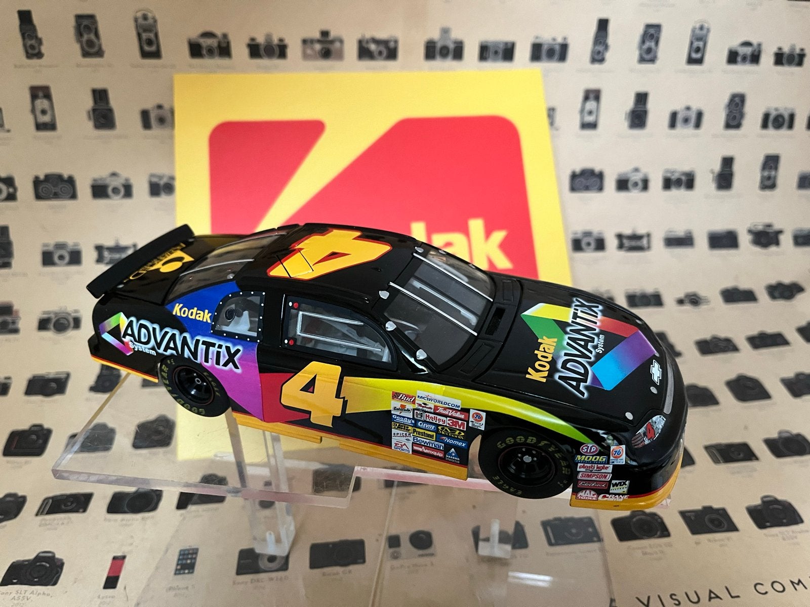 Kodak Advantix #4 NASCAR Modelauto - Zo goed als nieuw, Ophalen of Verzenden, Nieuw, Auto, Overige merken