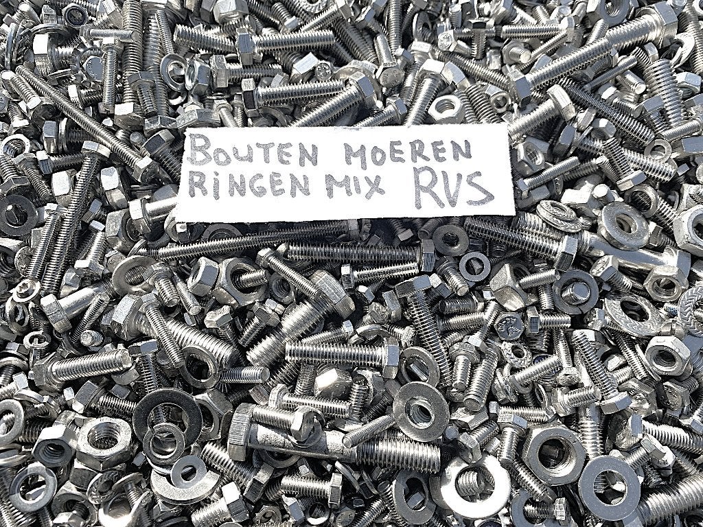 Mooie mix RVS bouten moeren , inbusbouten rvs plaatschroeven, Nieuw, Ophalen of Verzenden, Minder dan 50 mm, Rvs