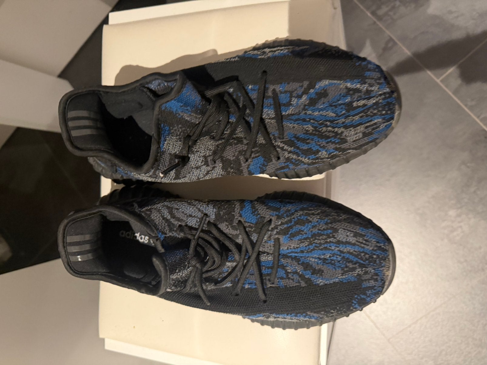 Sneakers, Ophalen of Verzenden, Gedragen