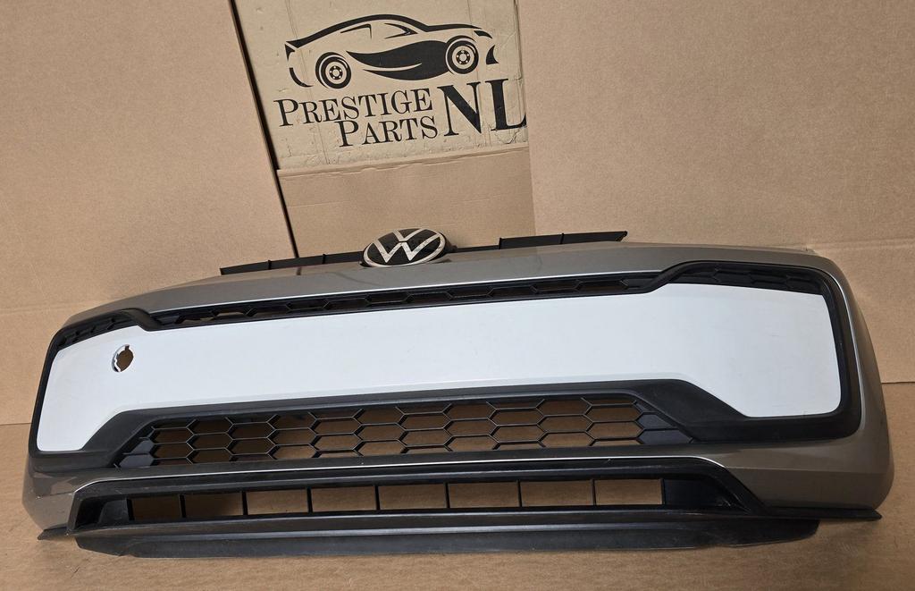 Voorbumper VW UP Facelift GTI 1.0 TSI LB7W BUMPER 1S0807221H, Gebruikt, -, Voor, -