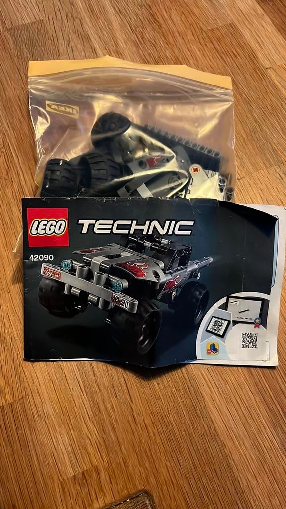 Lego technic 42090, Ophalen, Zo goed als nieuw