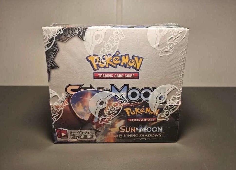 Pokémon Sun&Moon Burning Shadow Booster Box Sealed, Ophalen of Verzenden, Nieuw, Boosterbox