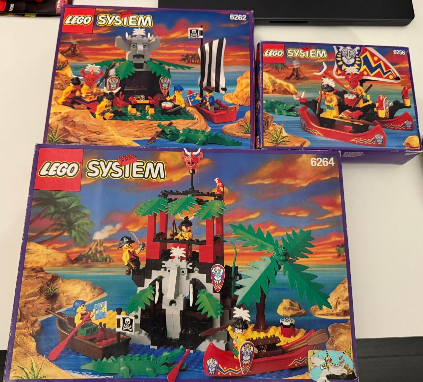 LEGO Islanders sets: 6256, 6262 en 6264, Kinderen en Baby's, Speelgoed | Duplo en Lego, Lego, Ophalen of Verzenden, Zo goed als nieuw
