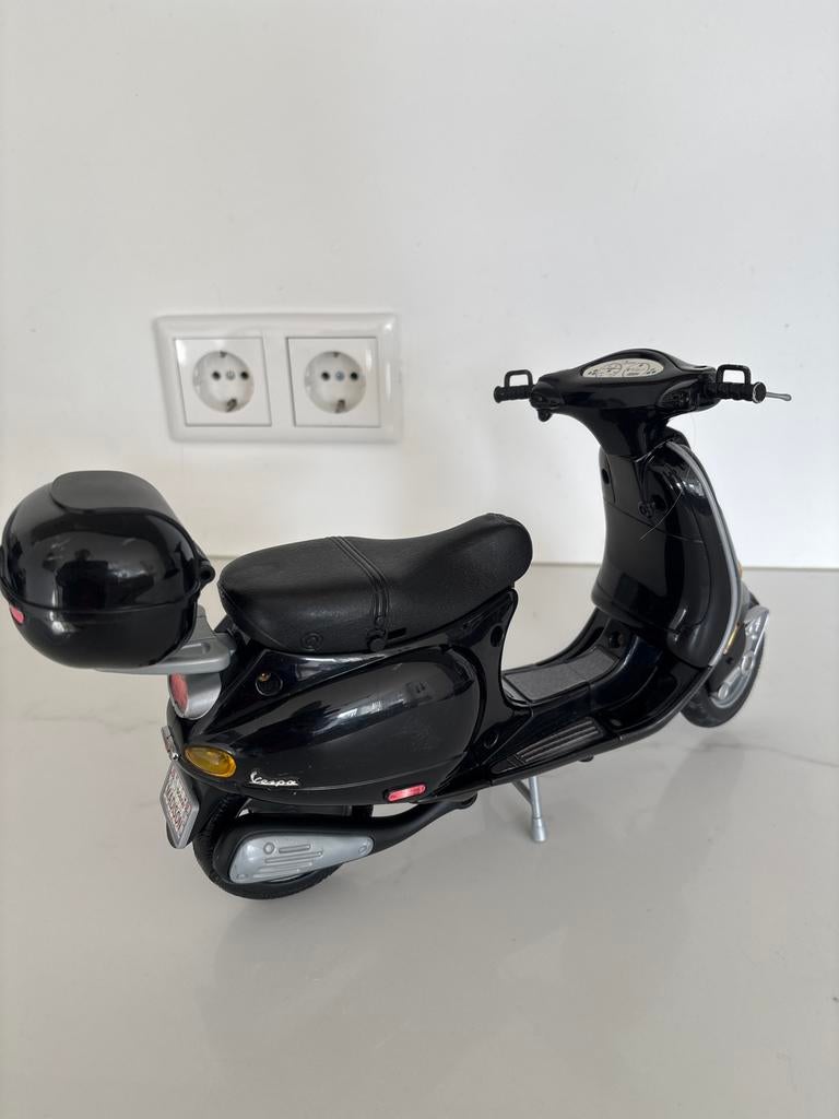 Vespa Scooter barbie my scene, Ophalen of Verzenden, Zo goed als nieuw, Overige typen