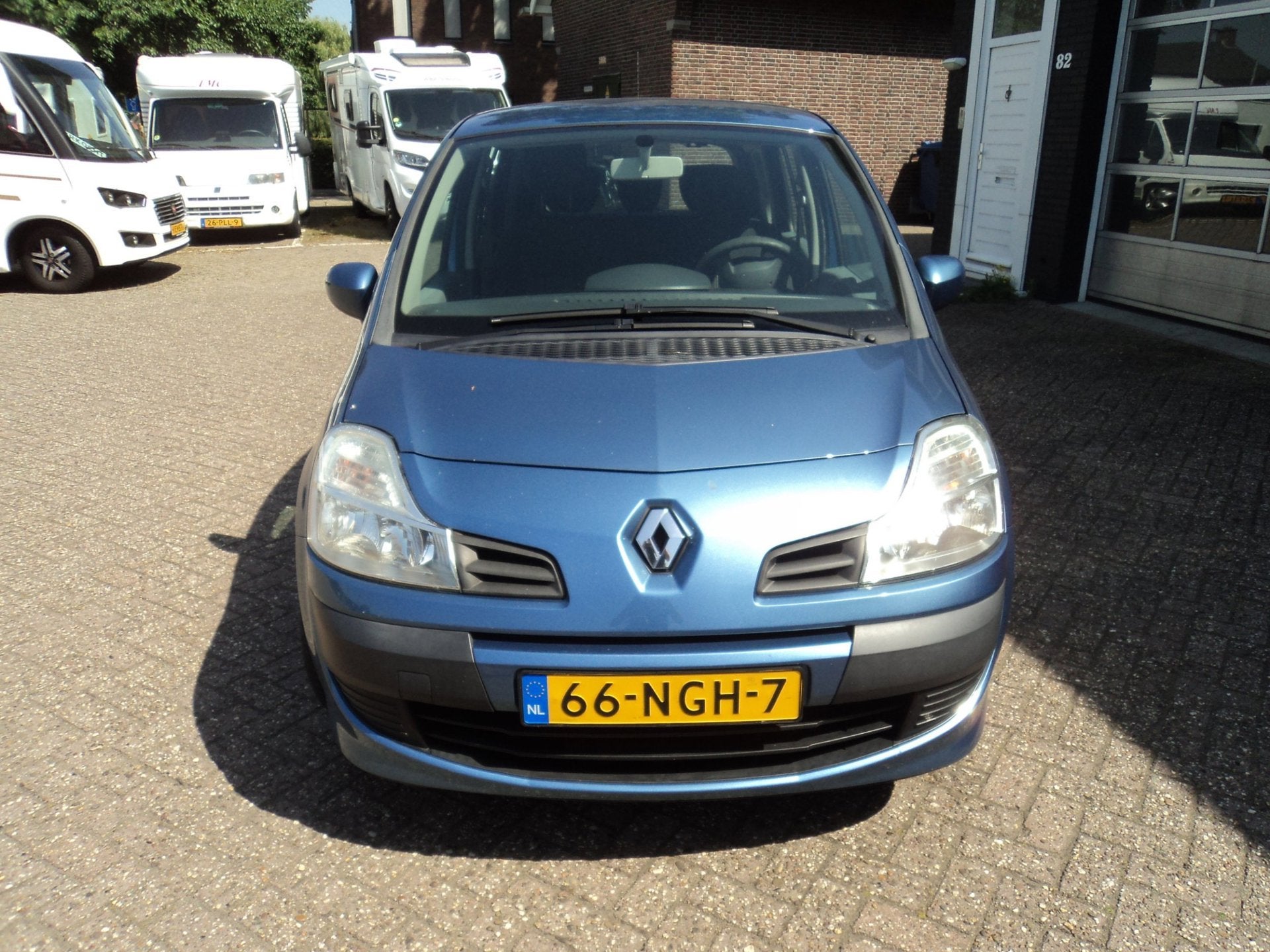 Renault Grand Modus 1.2-16V Expression Automaat, Auto's, Voorwielaandrijving, Stof, Gebruikt, Zwart