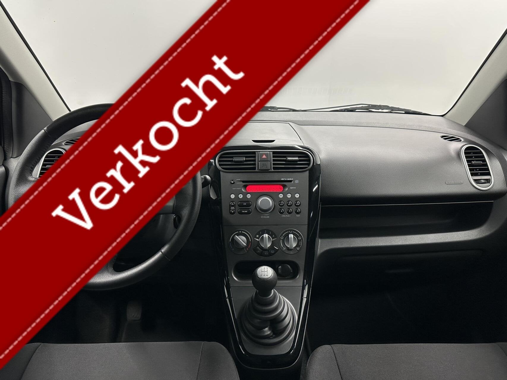 Suzuki Splash 1.2 Exclusive EASSS AIRCO TREKHAAK STOELVERWAR, Voorwielaandrijving, Stof, 4 cilinders, Origineel Nederlands