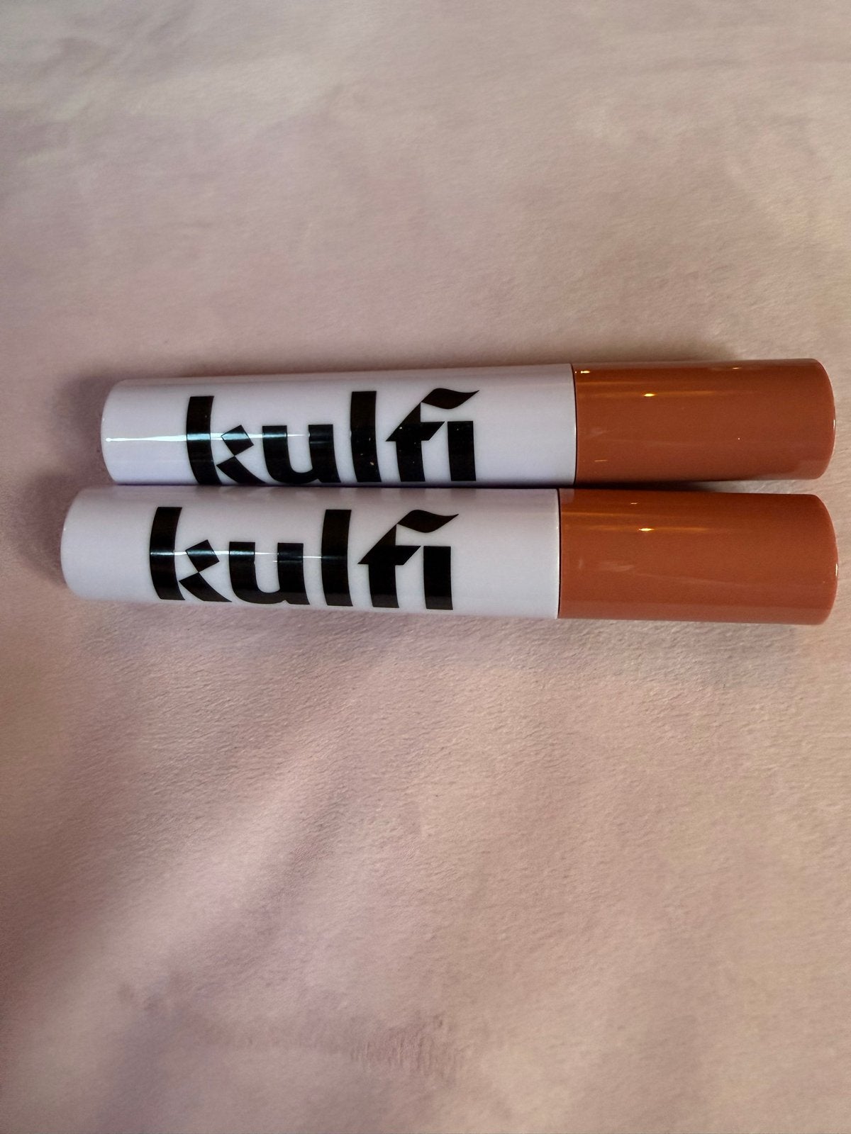 Kulfi Lassi Lips Staining Lip Oil - Rose, Lippen, Nieuw, Ophalen of Verzenden, Make-up