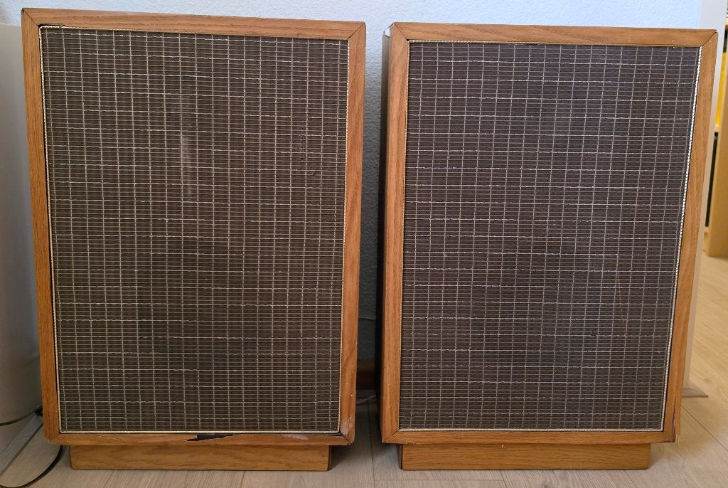 Twee speakers - H62xB44xD21cm, Audio, Tv en Foto, Luidsprekers, Stereo speakers, Gebruikt, 60 tot 120 watt, Ophalen