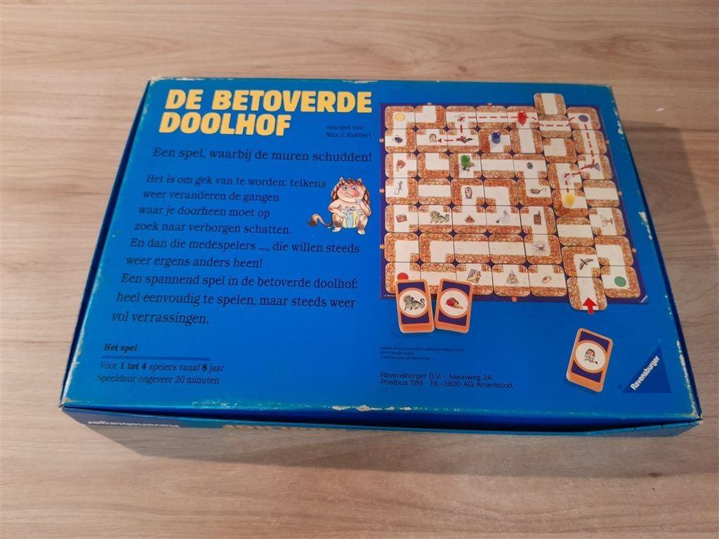 De betoverde doolhof - s5830, Hobby en Vrije tijd, Gezelschapsspellen | Bordspellen, Verzenden, Zo goed als nieuw