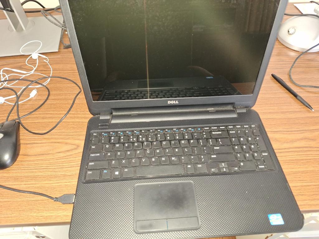 Dell Laptop uit 2013 met Windows 8, Computers en Software, Windows Laptops, Gebruikt, Ophalen