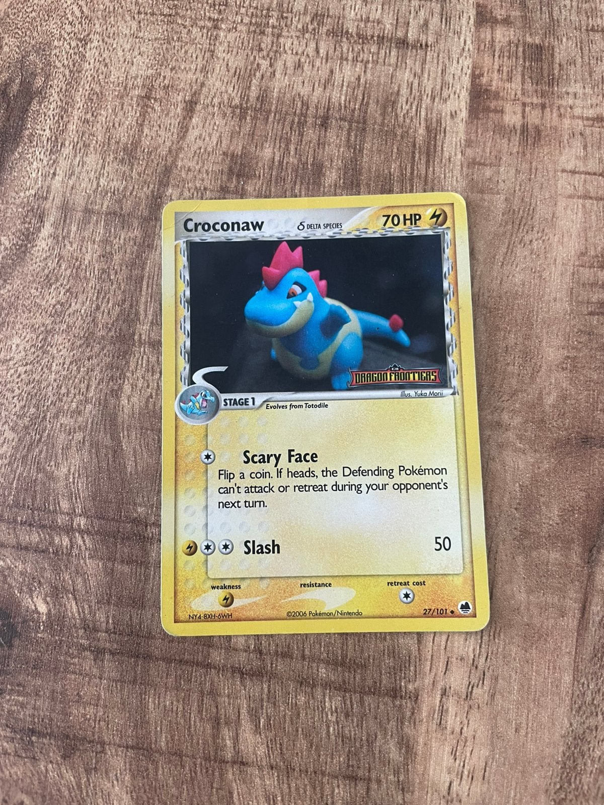 Croconaw stamped, Ophalen of Verzenden, Gebruikt, Losse kaart, Foil