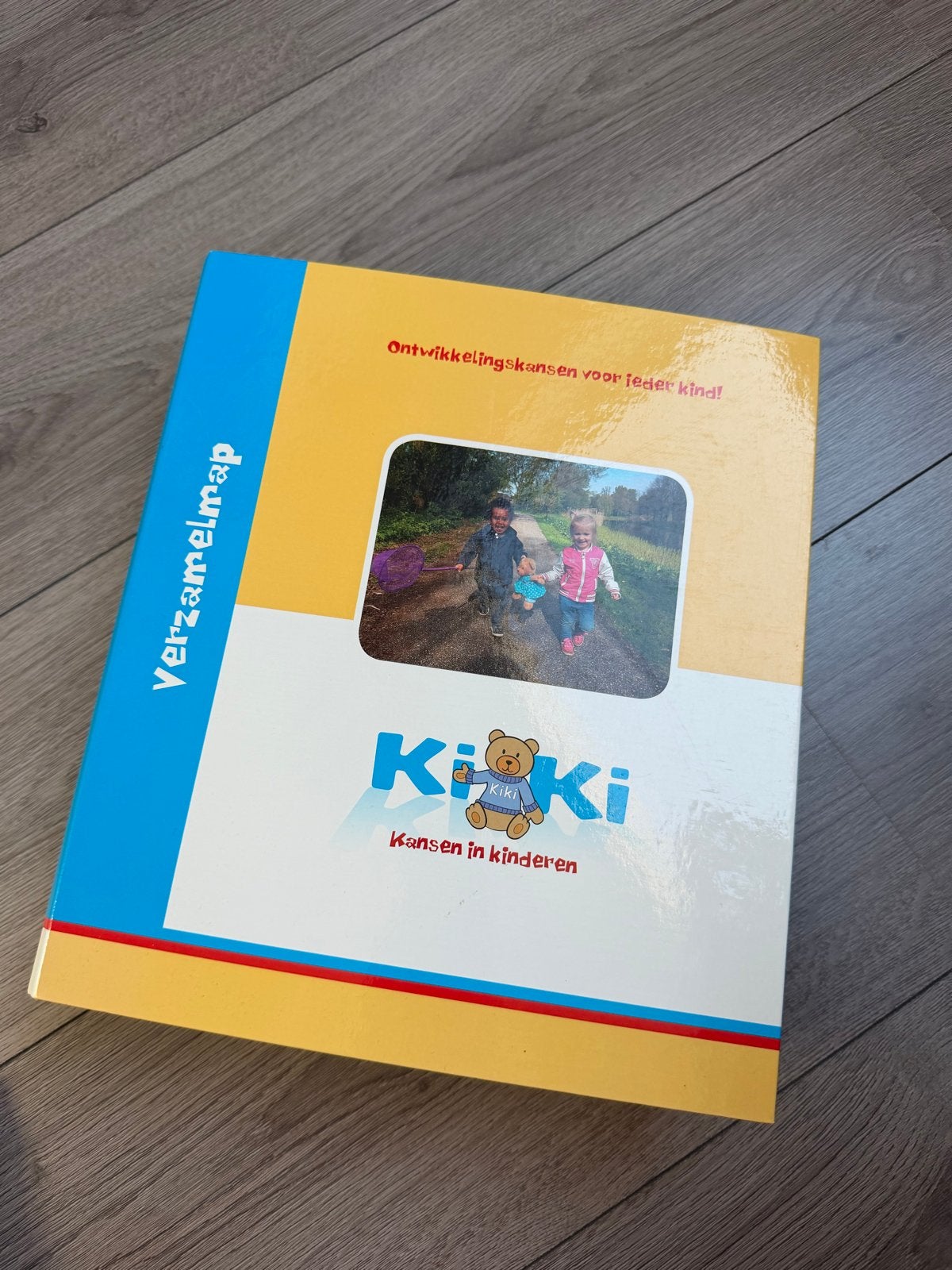 Kiki verzamelmap: Thema's voor gastouders (8 boeken), Boeken, Ophalen of Verzenden, Zo goed als nieuw, 2 tot 3 jaar