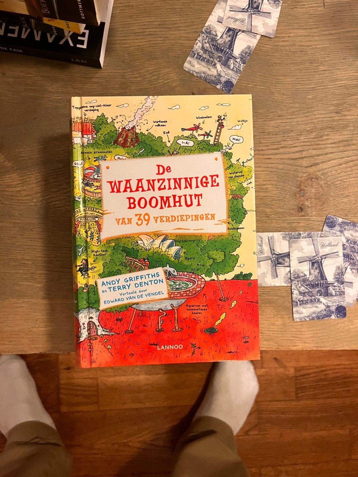 De waanzinnige boomhut 39 verdiepingen, Ophalen of Verzenden, Zo goed als nieuw