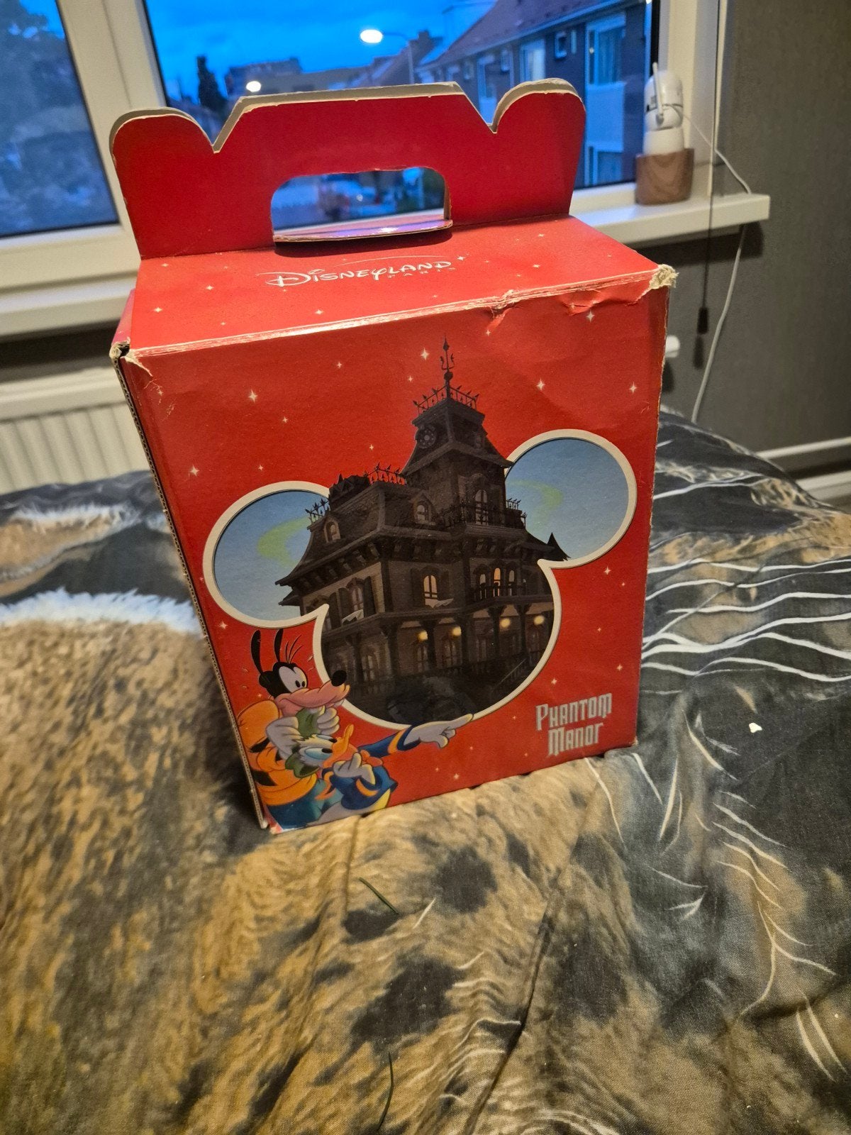 Disney mokken en kerstballen - Disneyland Parijs, Ophalen of Verzenden, Mickey Mouse, Zo goed als nieuw, Servies