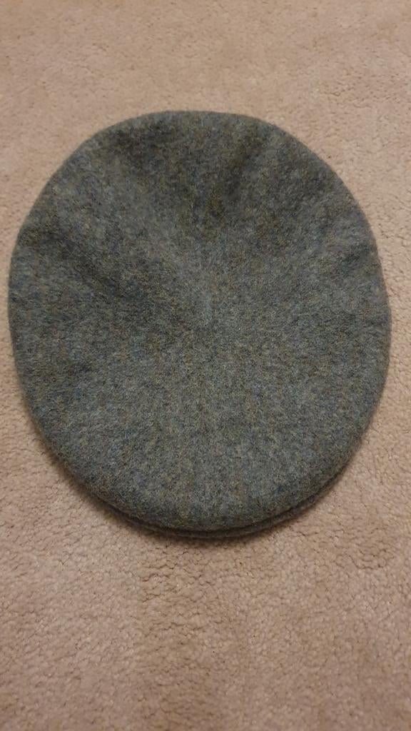 Kangol Pet - Grijs/Groen - Zo goed als nieuw, Kleding | Dames, Hoeden en Petten, Kangol, One size fits all, Ophalen of Verzenden