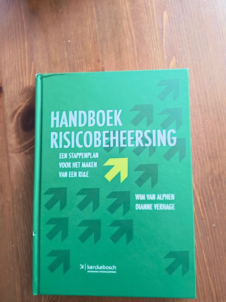 Handboek risicobeheersing 3e druk, Boeken, Studieboeken en Cursussen, Diverse auteurs, Zo goed als nieuw, Beta, HBO