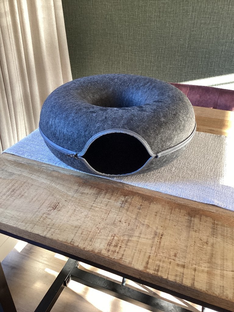 Katten tunnel, Ophalen, Zo goed als nieuw