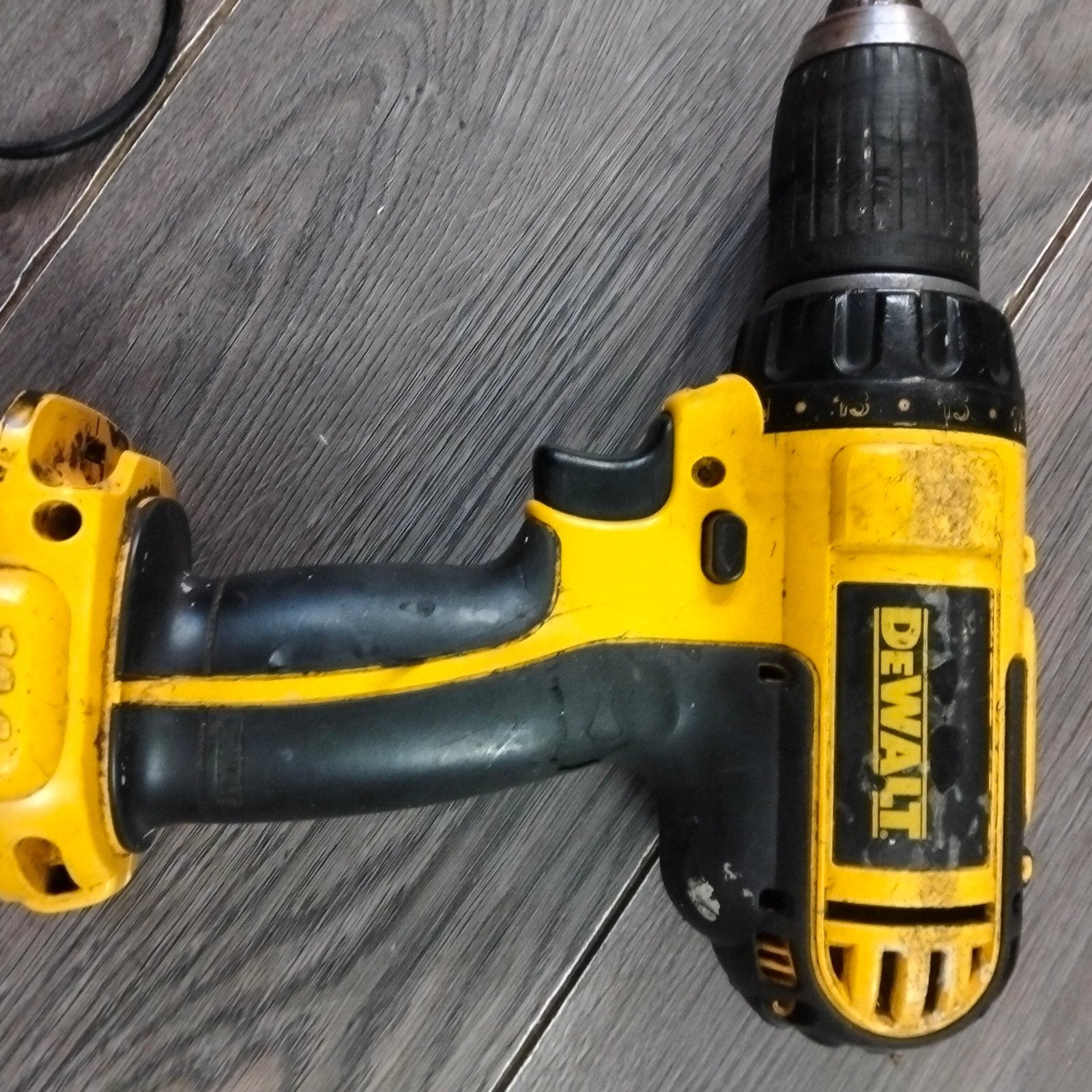 DeWalt Boormachine met defecte accu, Ophalen of Verzenden, Gebruikt, Boormachine