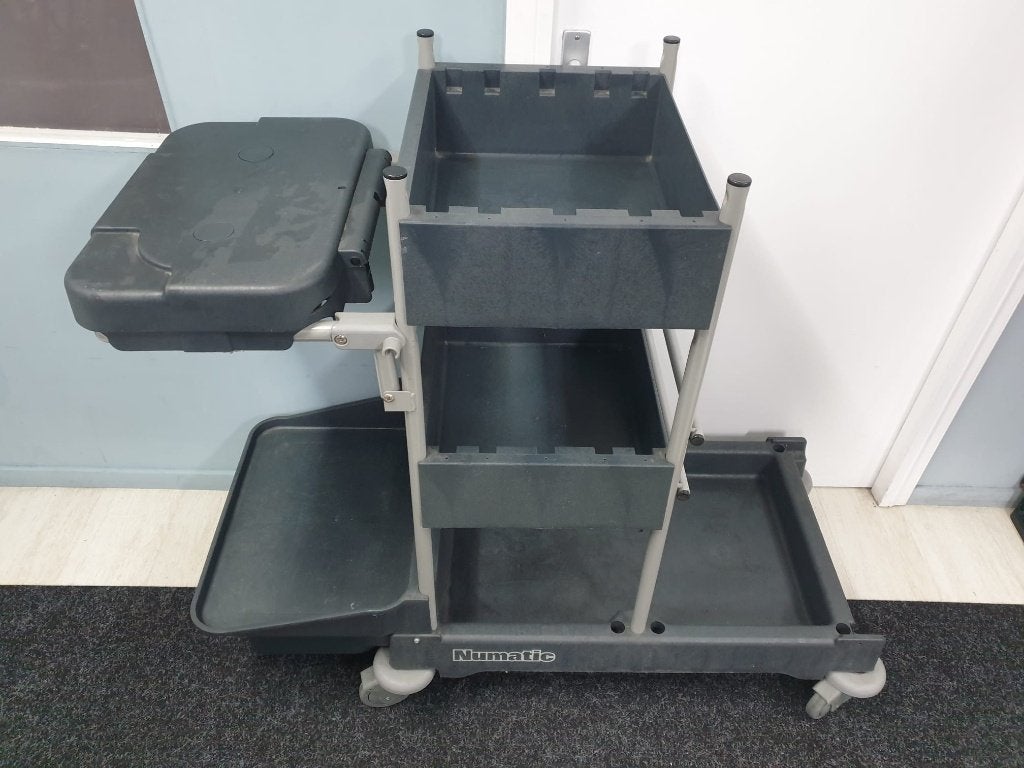 Numatic Schoonmaakkar Werkwagen | Gebruikt | €150 |, Ophalen, Budget Bike XL, Info@budgetbike.nl, 2318BZ, 6E