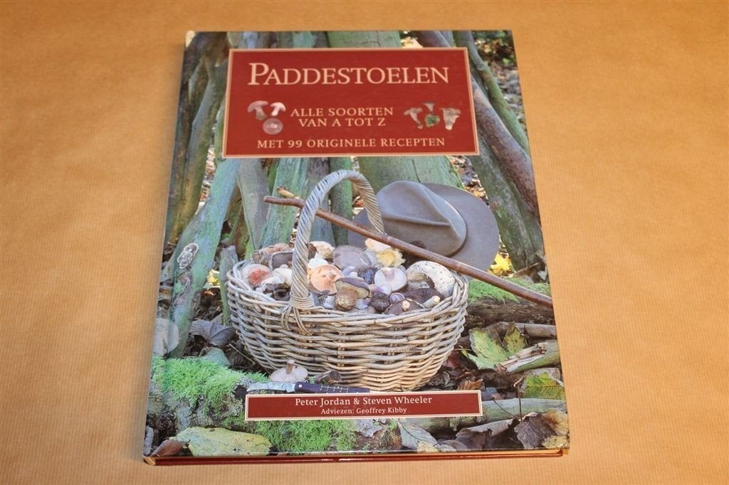 Paddestoelen - Alle soorten van A tot Z, Ophalen of Verzenden, Zo goed als nieuw, Bloemen, Planten en Bomen