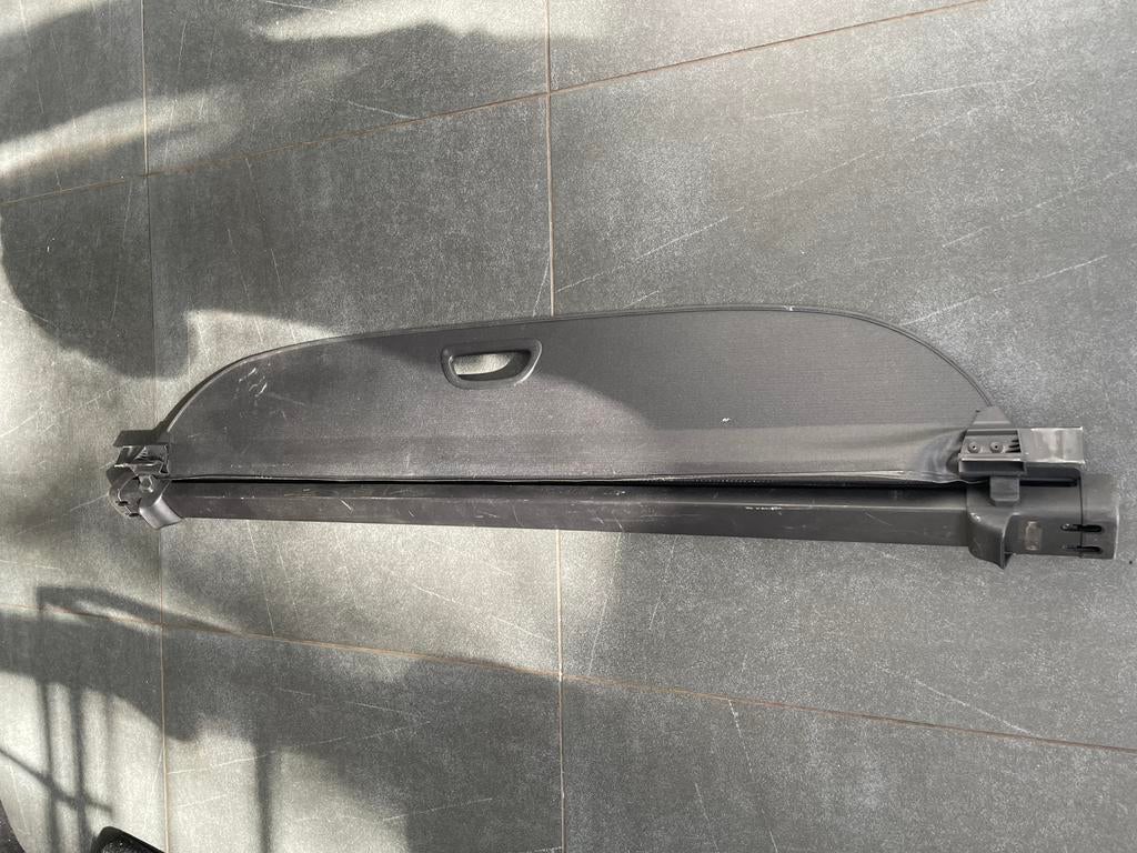 Rolhoes hoedenplank Mercedes cla, Auto-onderdelen, Interieur en Bekleding, Ophalen, Gebruikt, Mercedes-Benz