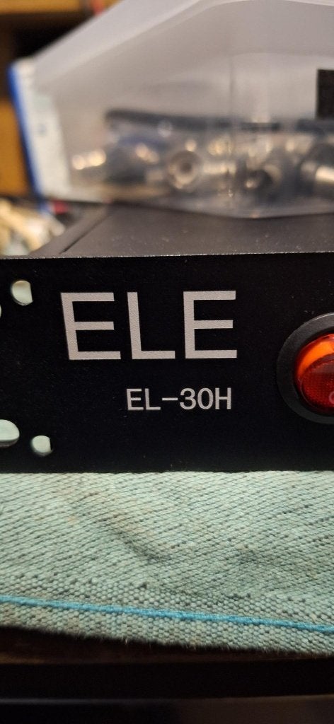 fm  rds zender ele e30 h  rond de 30 watt, Telecommunicatie, Ophalen of Verzenden, Gebruikt, Zender