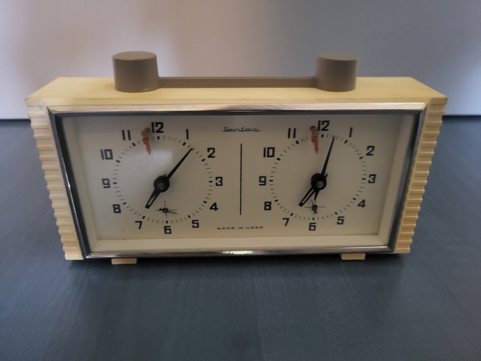 Jantar vintage mechanische schaakklok (made in USSR), Ophalen of Verzenden