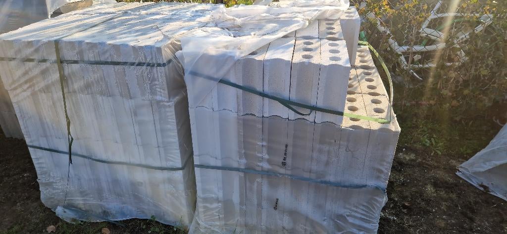 Kalkzandsteen metselblokken 29,7x10,2x23,8cm, CS20, ~15,8m2, Ophalen, Nieuw, Kalkzandstenen