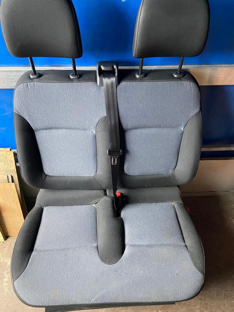 Renault Traffic Tweepersoons bijrijdersbank voor bestelwagen, Auto-onderdelen, Interieur en Bekleding, Ophalen, Gebruikt, Renault