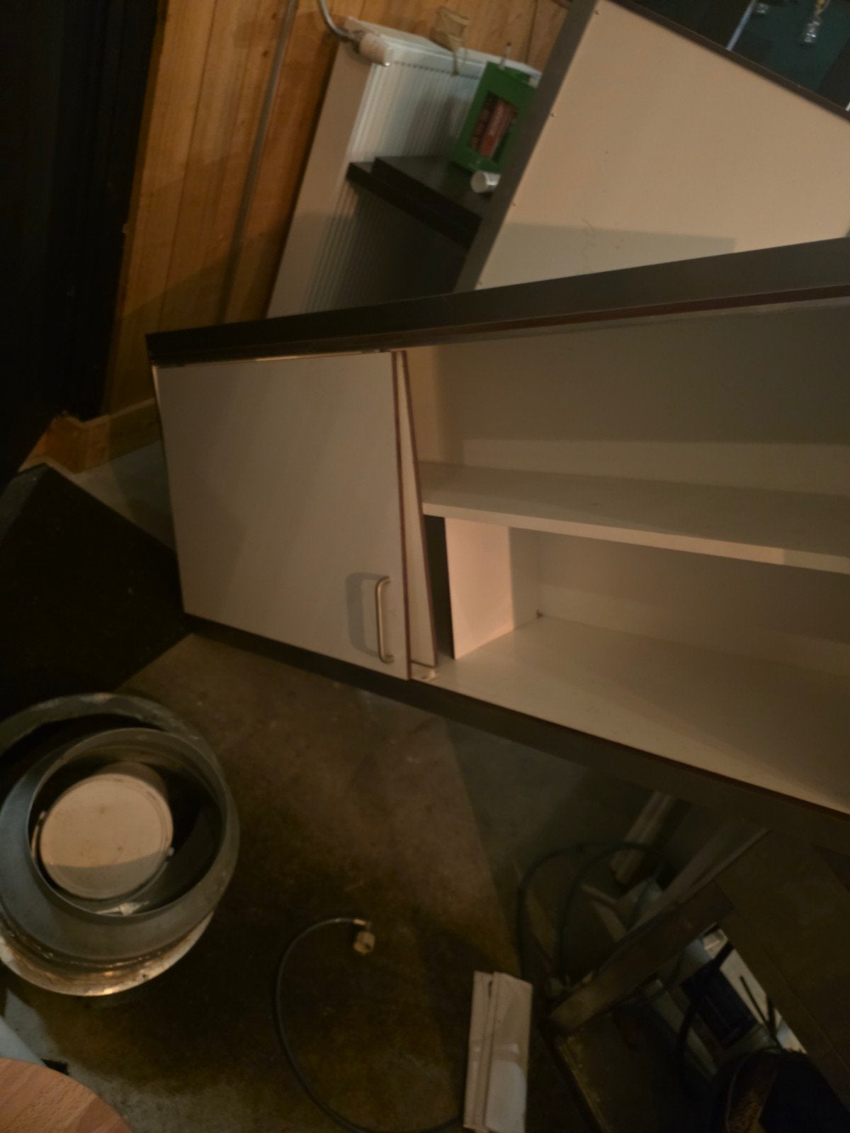 wandkast trespa met schuifdeuren