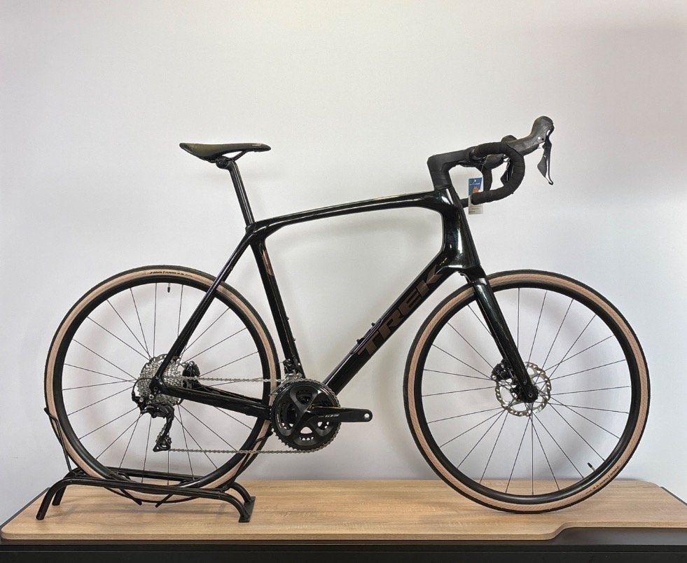 TREK Domane SL 5 gen 4 DEEP SMOKE 62cm, Fietsen en Brommers, Gebruikt, Carbon, -, -