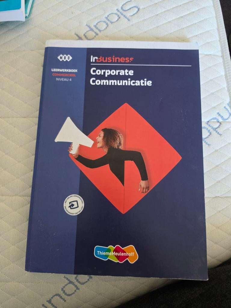 InBusiness Corporate Communicatie Leerwerkboek MBO Niveau 4, Onbekend, Ophalen of Verzenden, Zo goed als nieuw, MBO