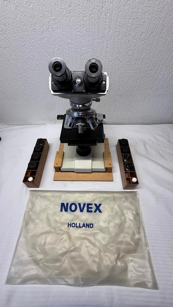 Novex Holland Microscoop met diverse accessoires, Ophalen, Gebruikt, 400x tot 1000x, Biologische microscoop
