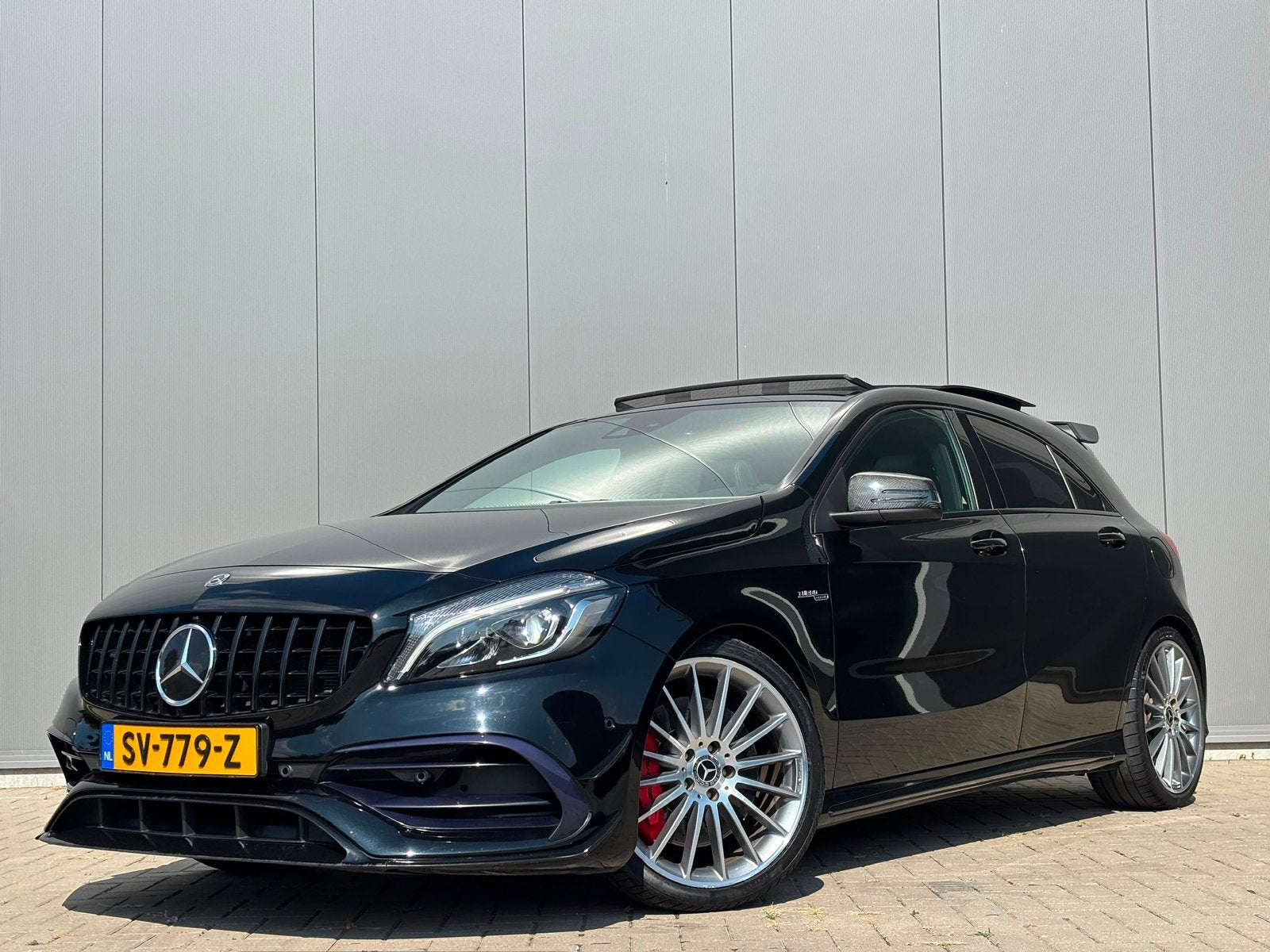 Mercedes-Benz A45 AMG | Drivers package | Pano | Leder, Automaat, Zwart, Vierwielaandrijving, Particulier