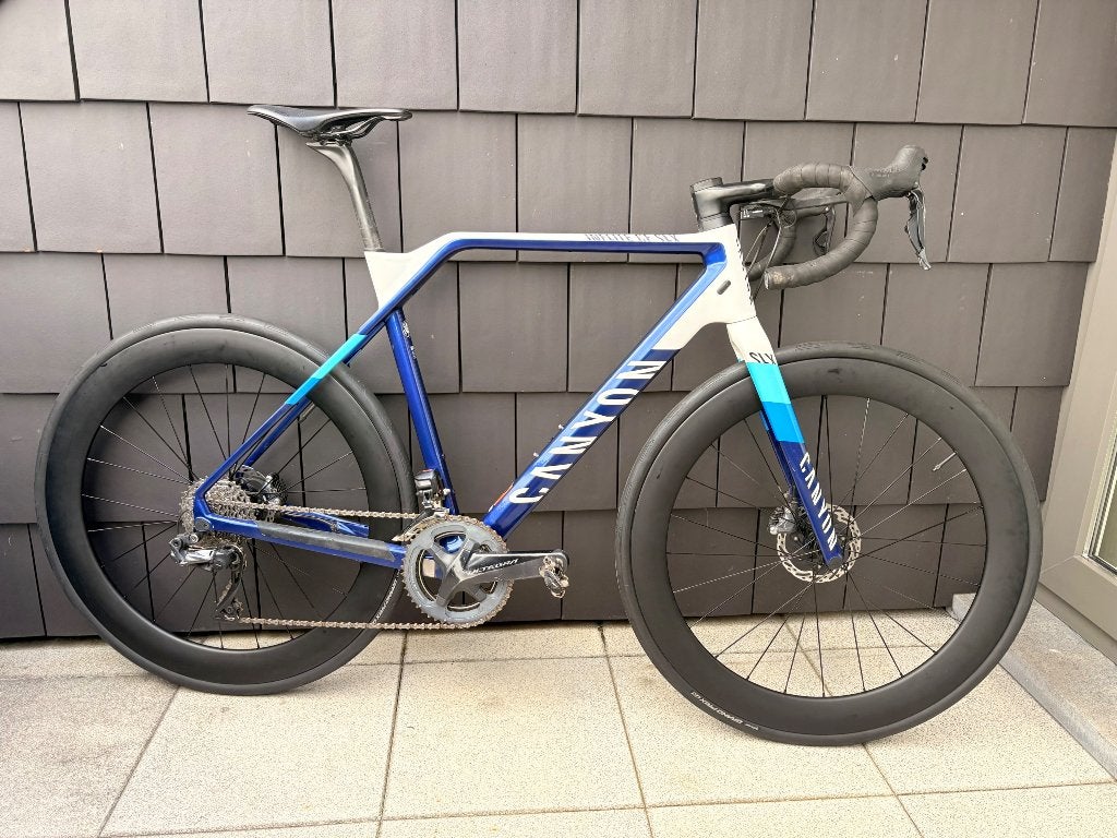 Canyon Inflite CF SLX Ultegra di2 - M/56, Zo goed als nieuw, Schijfrem, 53 tot 57 cm, Ophalen