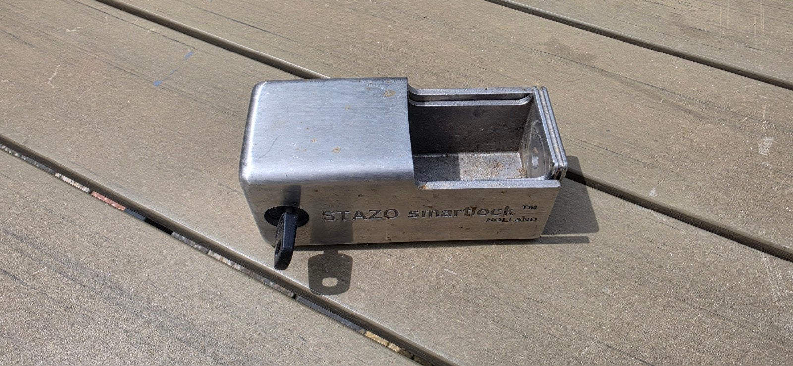 Stazo buitenboardmotorslot, Ophalen of Verzenden, Zo goed als nieuw, Motorboot