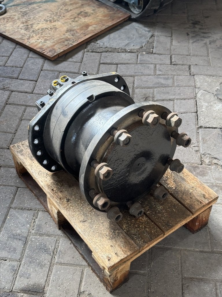 Poclain Hydromotor Veenhuis VTT300, Ophalen