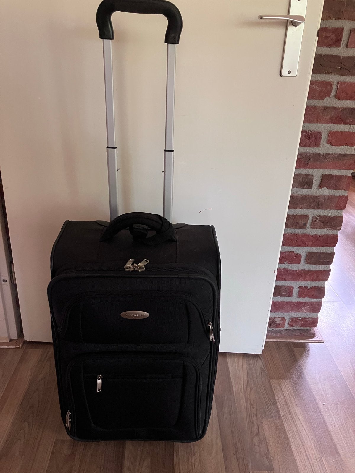 Samsonite reiskoffer met wieltjes en uitschuifbare handgreep, Ophalen, 40 tot 60 cm, Gebruikt, 20 tot 30 cm