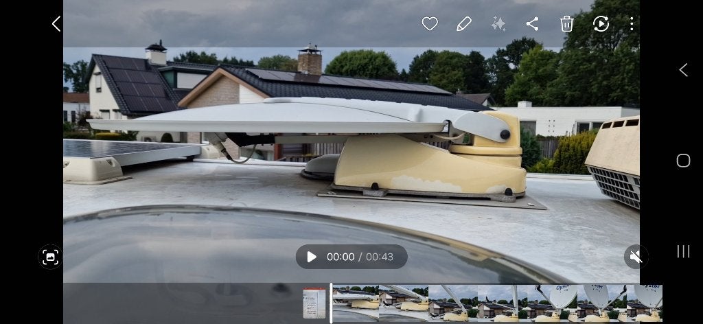 Oyster Vision satelietschotel 85 cm, Ophalen, Gebruikt, (Schotel)antenne, Overige merken