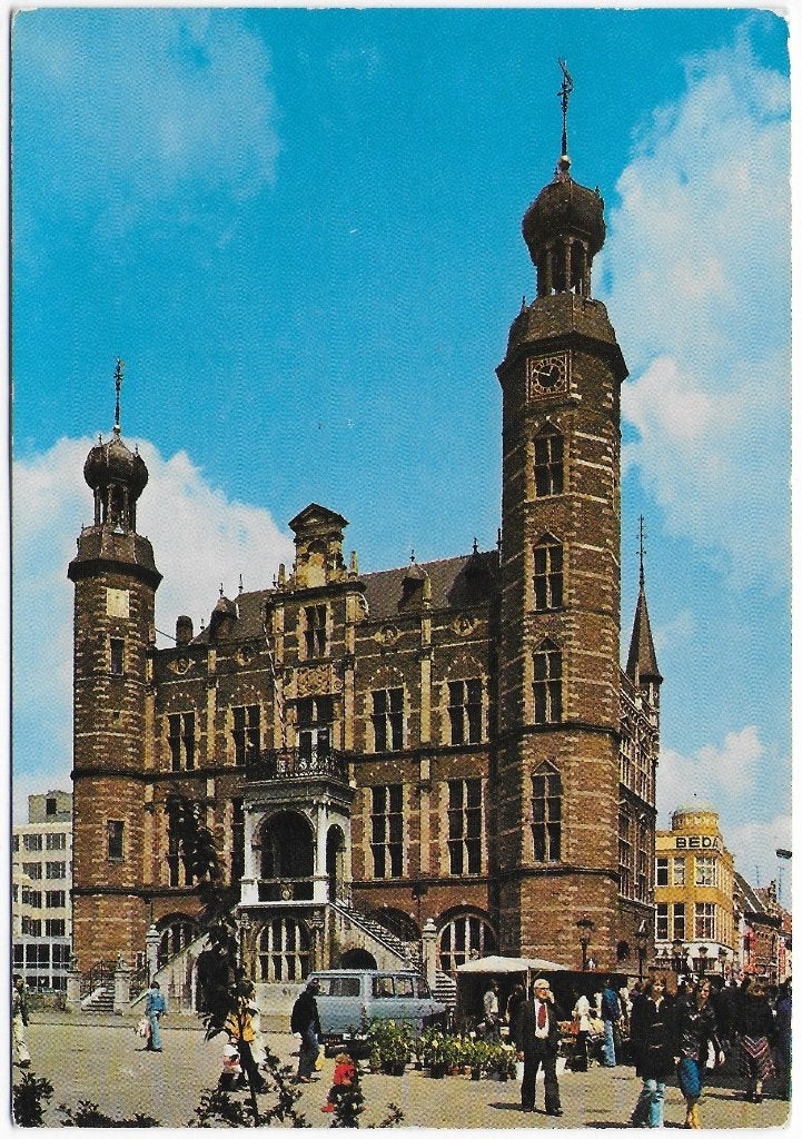 Venlo Stadhuis Gelopen Ansichtkaart ( B5280 ), Ophalen of Verzenden, 1980 tot heden, Gelopen, Limburg