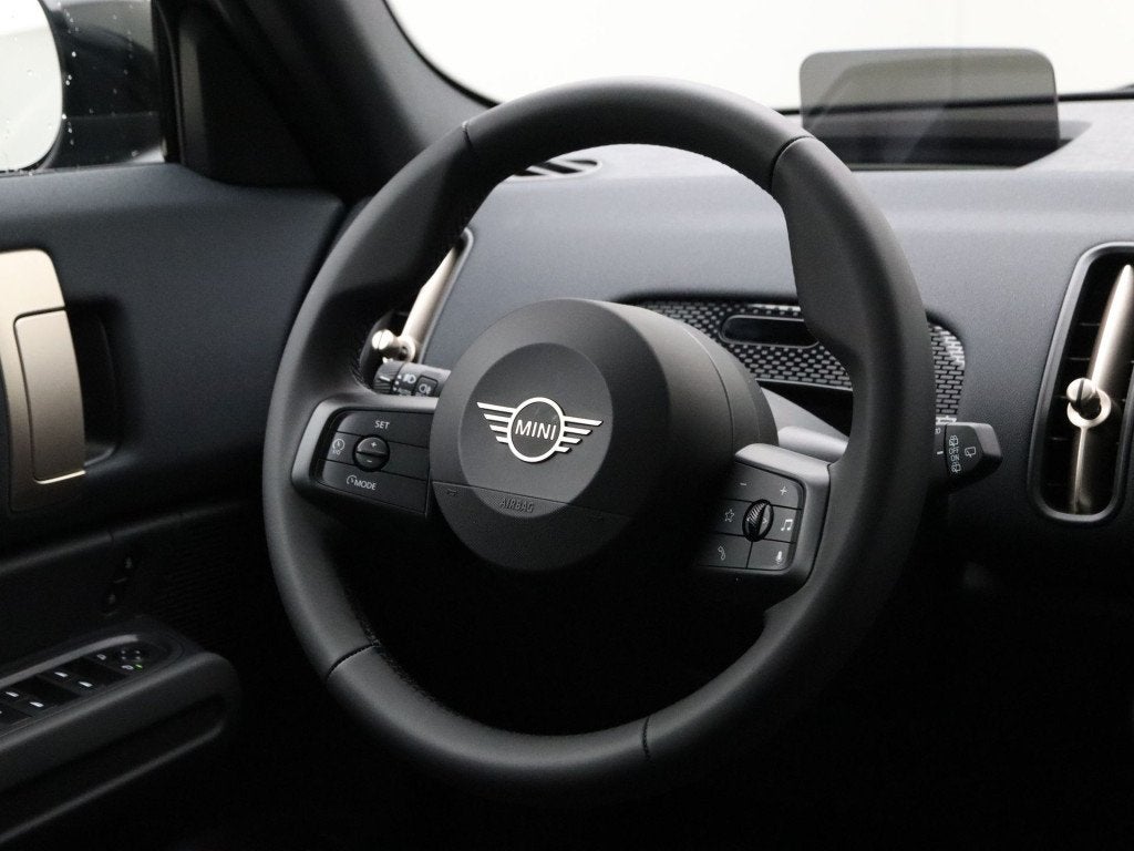MINI Countryman E Blackyard Pakket XS PRIVATE LEASE EUR 595,, Auto's, Stof, Zwart, Countryman, Zwart