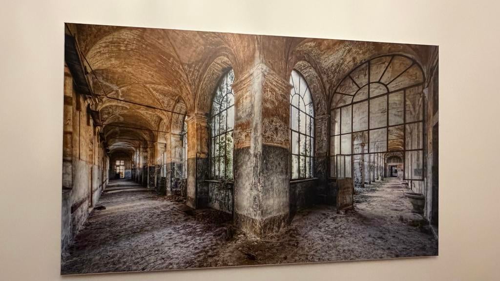 Originele foto Manicomio di R op aluminium, Antiek en Kunst, Ophalen