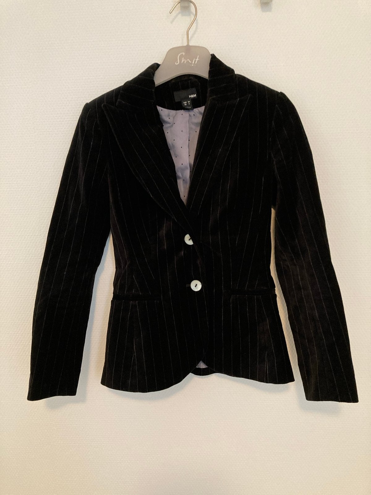 Zwart velours kolbertje  met fijne streepjes mt 34, Ophalen of Verzenden, Zo goed als nieuw, Maat 34 (XS) of kleiner, Zwart