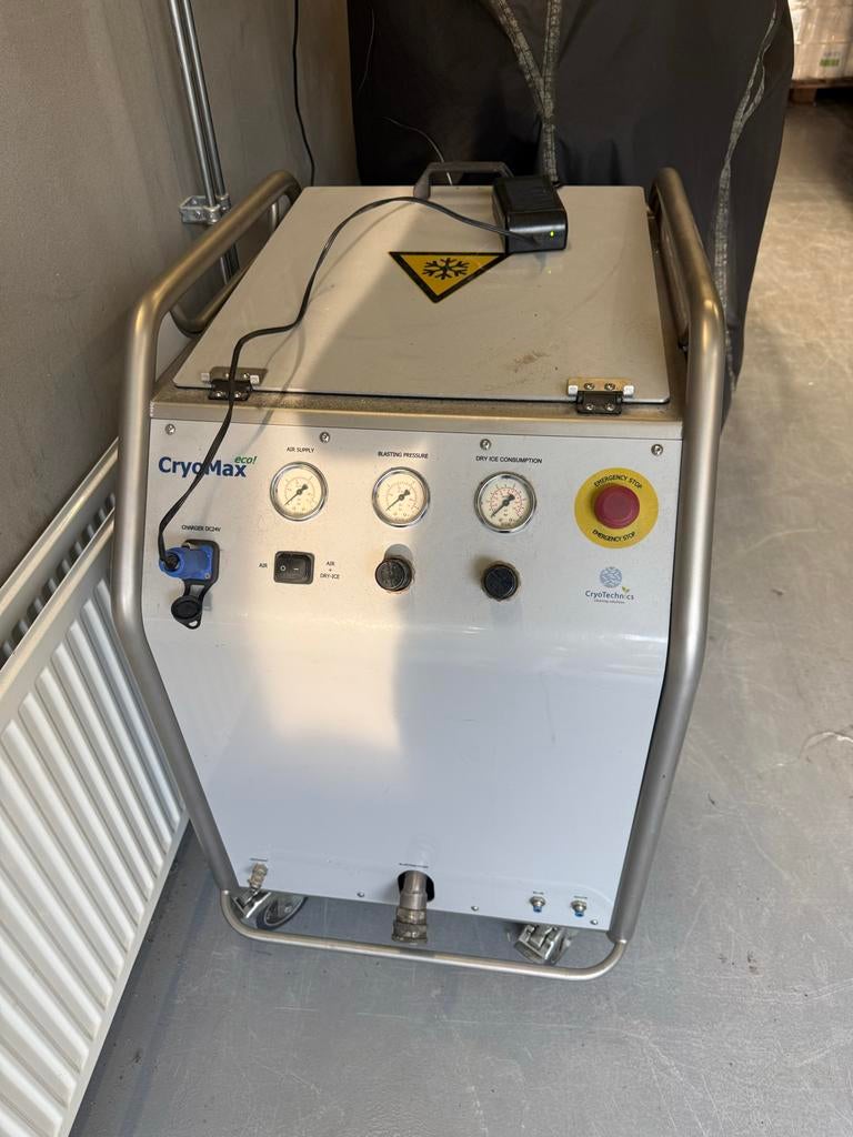 Droogijsmachine met accessoires, Ophalen of Verzenden