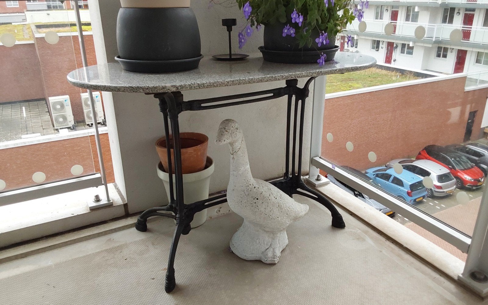 marmeren tafel met gietijzeren onderstel, Ophalen, 25 tot 50 cm, Rechthoekig, 100 tot 150 cm