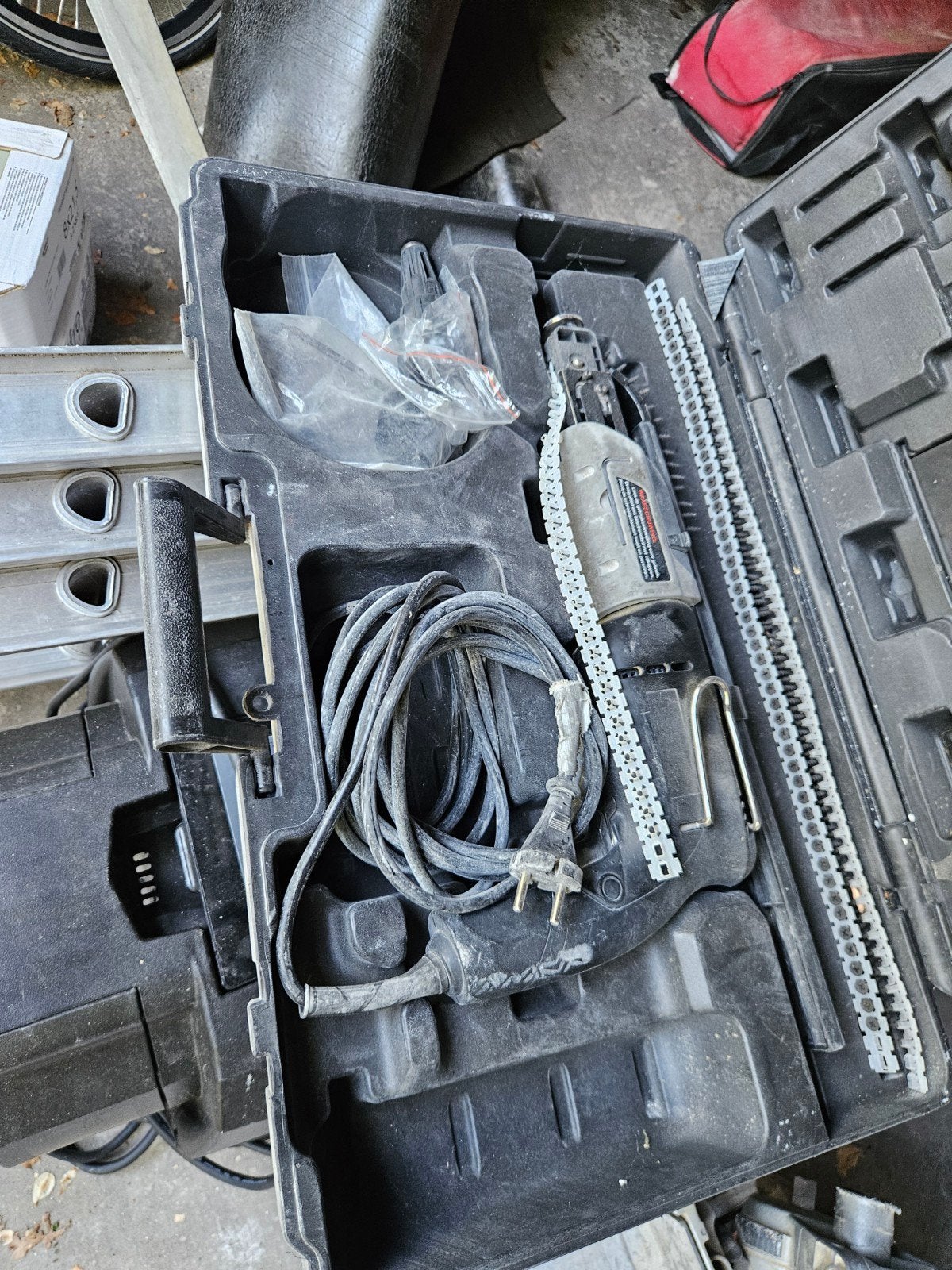 Durofix Schroefmachine met magazijn, Ophalen, Gebruikt, Minder dan 400 watt, Boor- en Schroefmachine