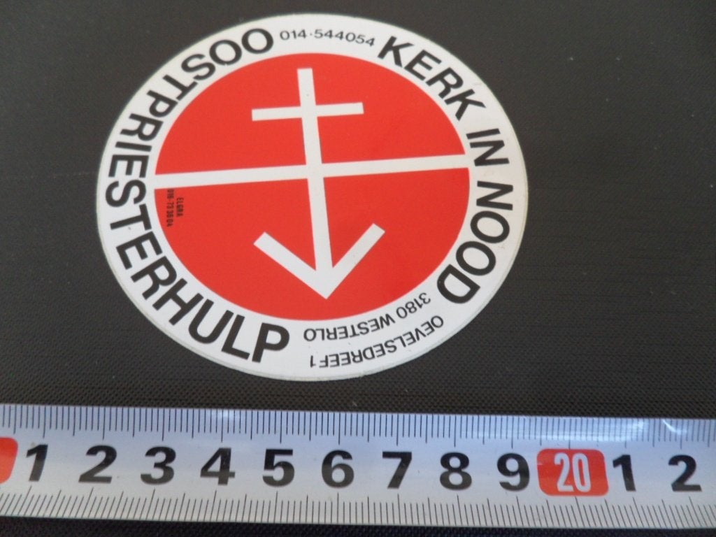 sticker belgië westerlo kerk in nood oostpriesterhulp, Ophalen, Zo goed als nieuw