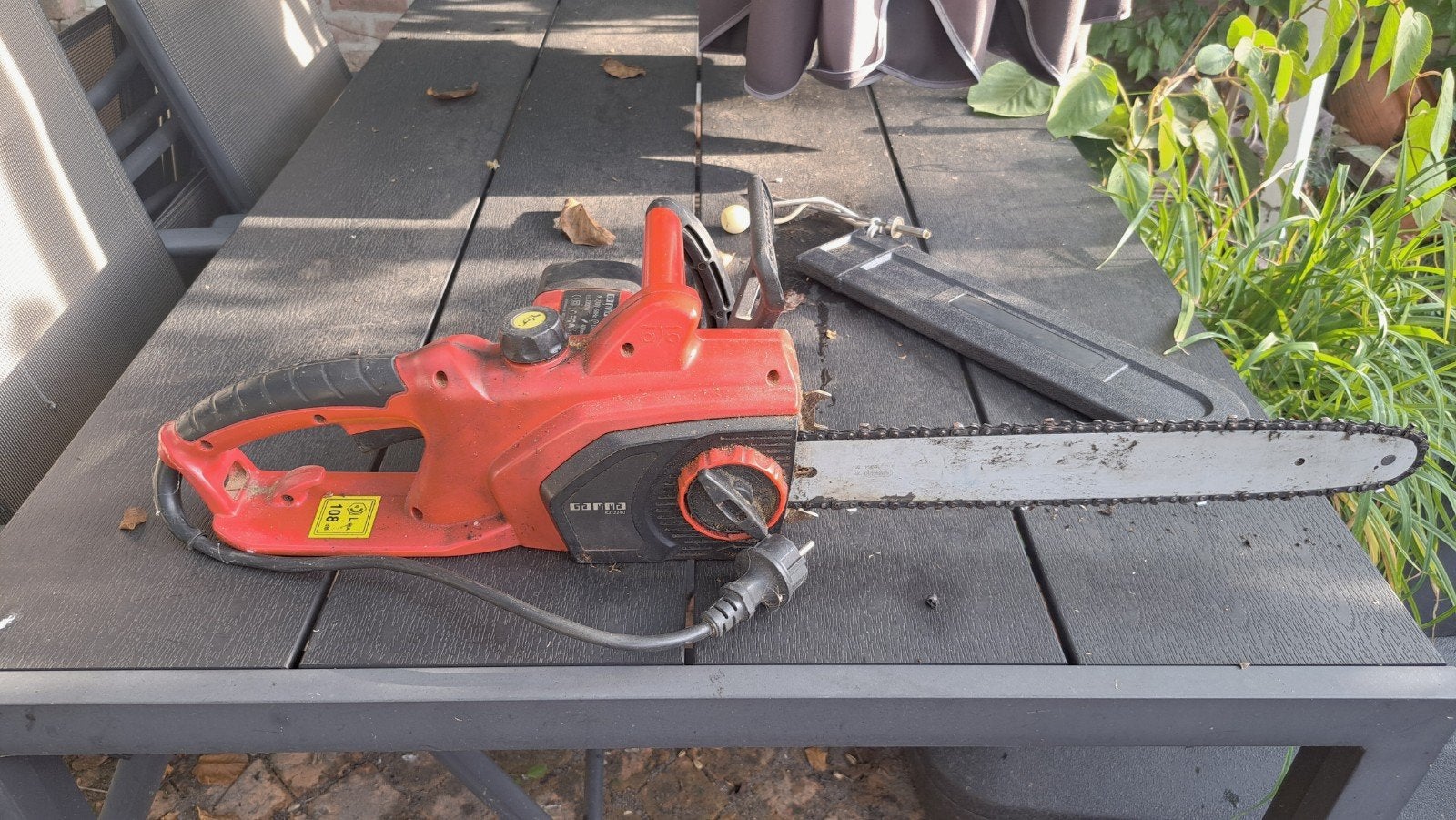 Gamma KZ-2240 Elektrische Kettingzaag 2200W, Ophalen, Gebruikt, 70 mm of meer, Kettingzaag
